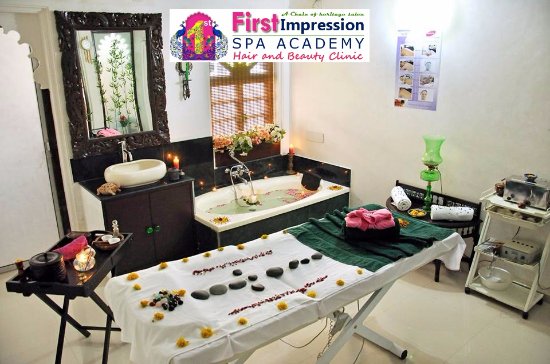 Bridal Makeup in Udaipur by Expert Makeup Artist First&nbsp;Impression